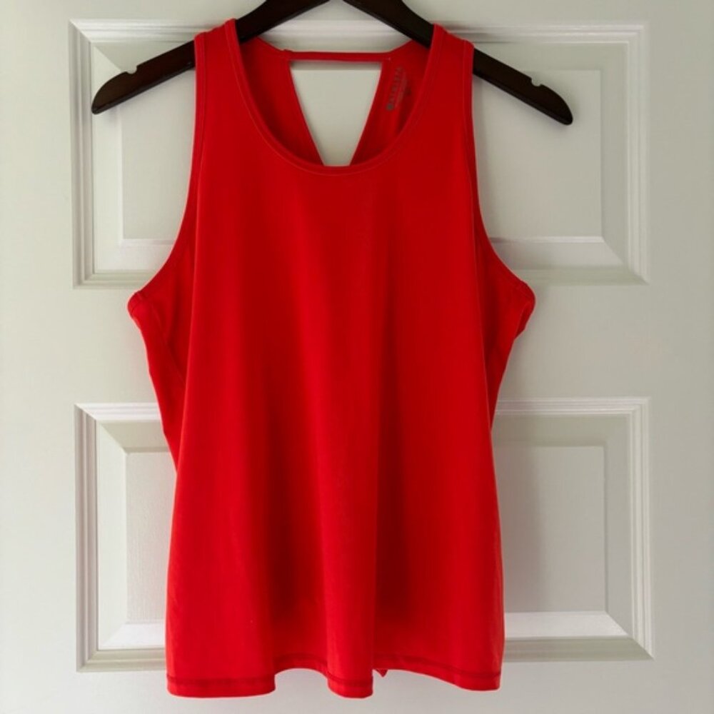 Stylish Red Sleeveless Top - Perfect for Summer!